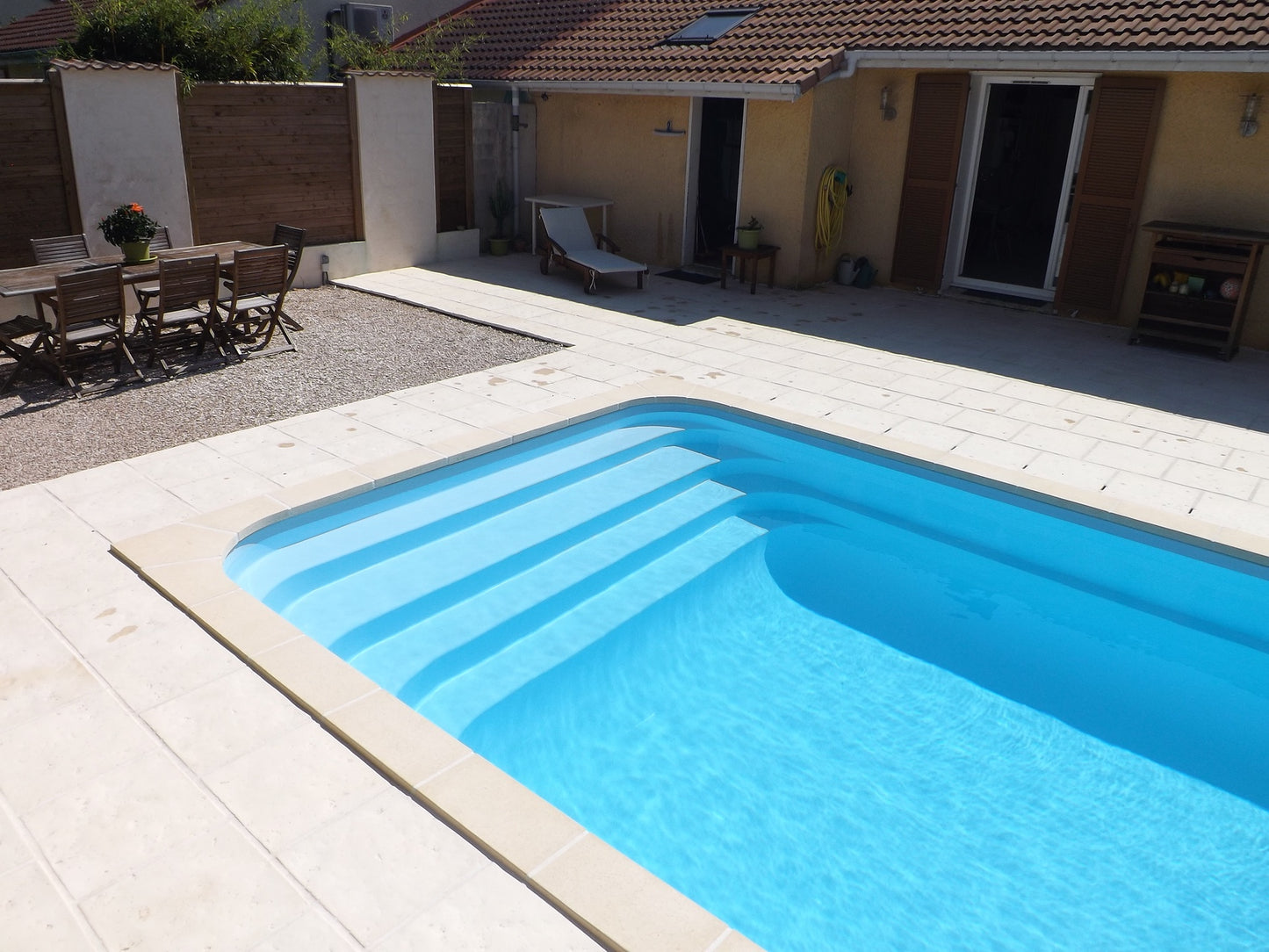 PISCINE COQUE POLYESTER MODELE DECLIC R800 BF