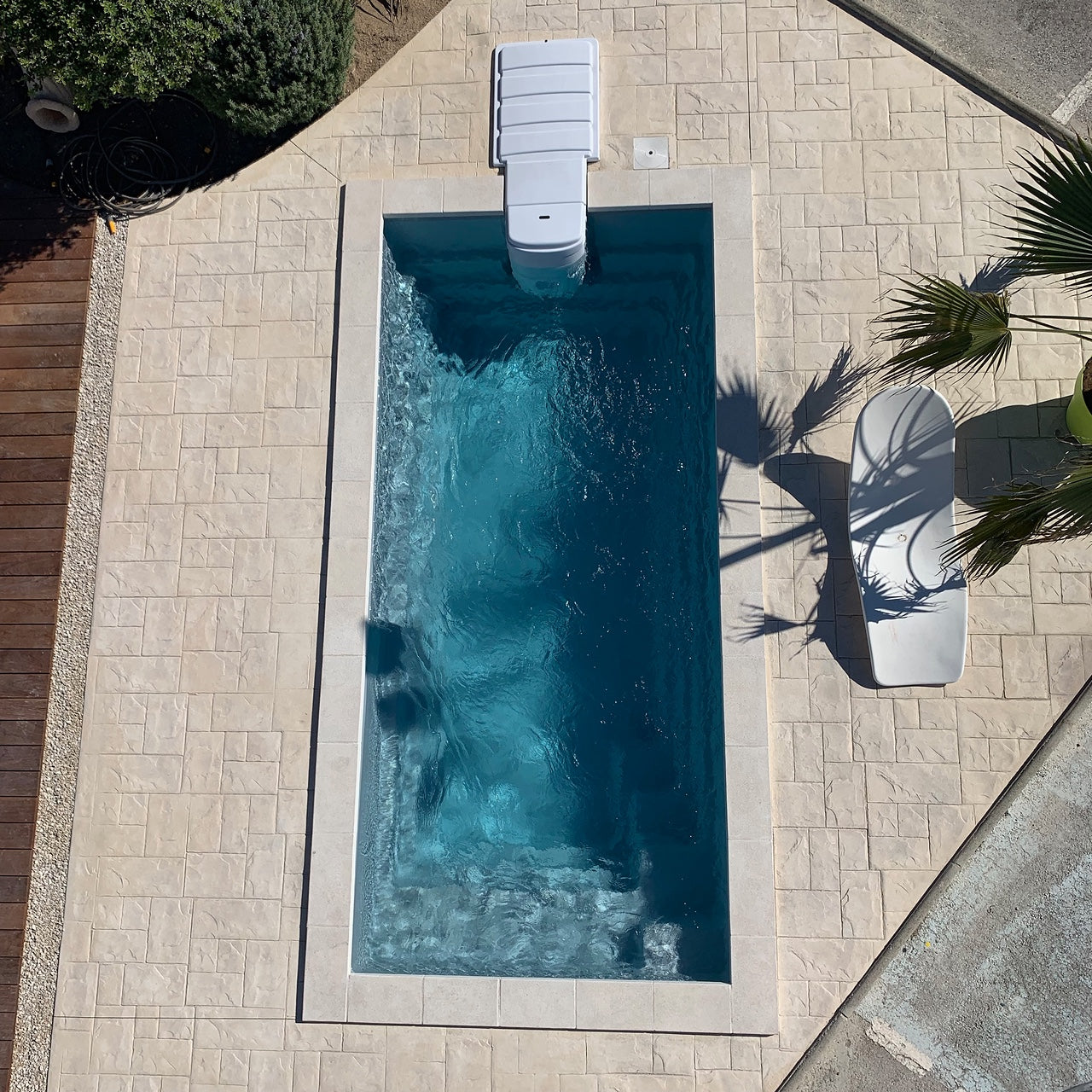 MINI PISCINE COQUE POLYESTER DE MOINS DE 10M2 AVEC BLOC FILTRANT EVOLUTION