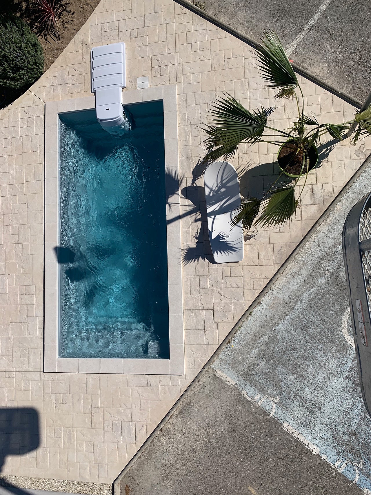 MINI PISCINE COQUE POLYESTER DE MOINS DE 10M2 AVEC BLOC FILTRANT EVOLUTION